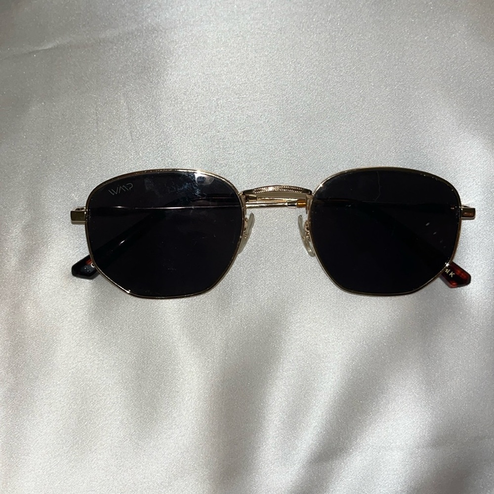 WMP Eyewear Black Gold Framed Sunglasses